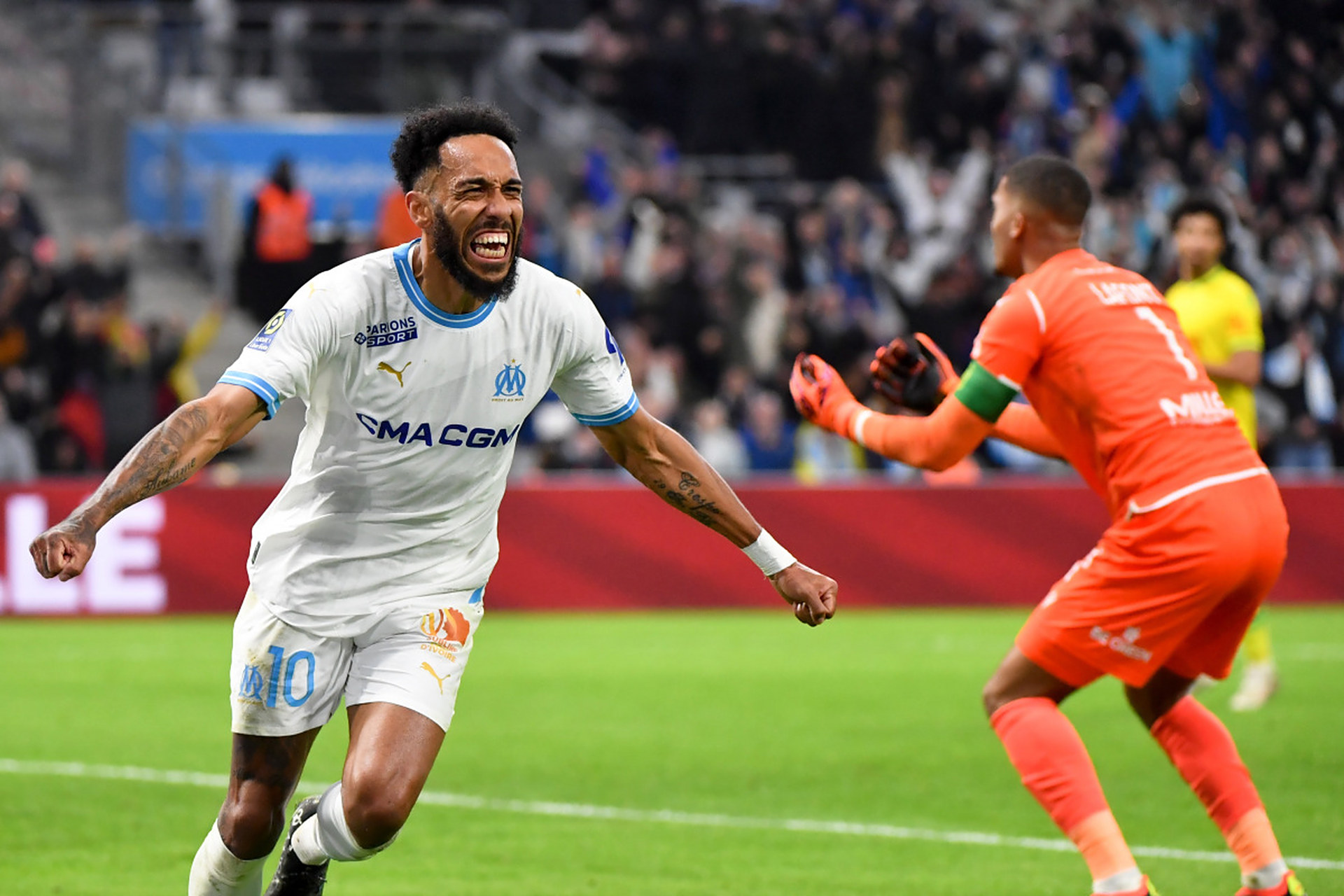 包含比利亚雷亚尔迎英超关键赛;冲刺阶段复出首秀;赛场秩序良好;球队文化再被提及的词条 包含比利亚雷亚尔迎英超关键赛;冲刺阶段复出首秀;赛场秩序良好;球队文化再被提及的词条