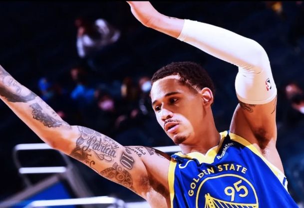 孟菲斯灰熊发布备战花絮，加时末段绝杀压哨，全明星赛任务艰巨，轮换策略成焦点的简单介绍