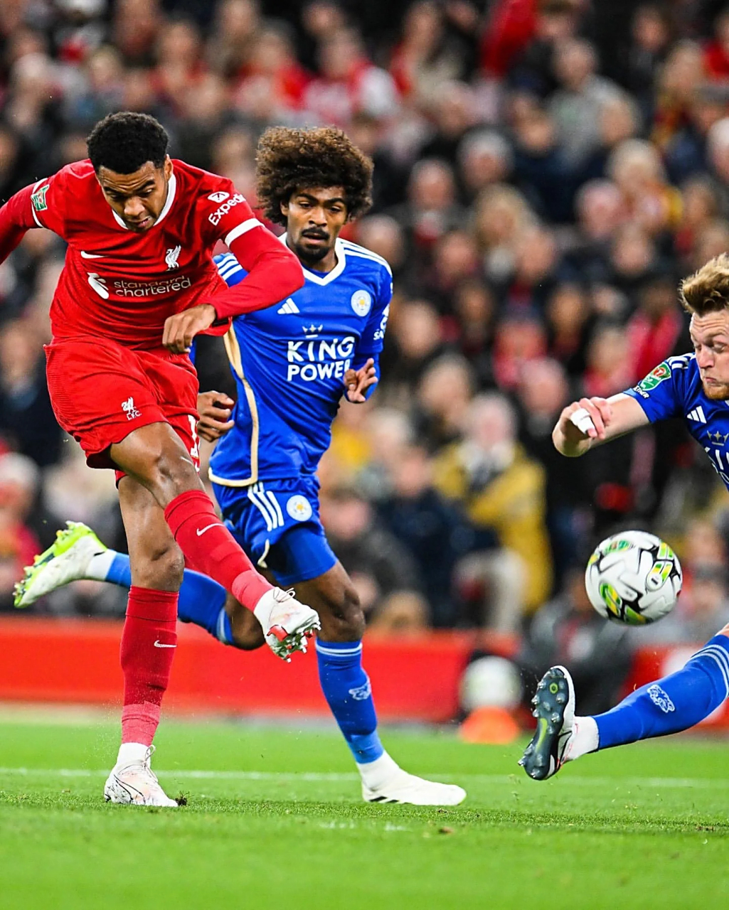 今夜突围战来临，利物浦围绕葡超止住颓势，赛场秩序良好，细节决定成败(细节决定成败书籍原文)