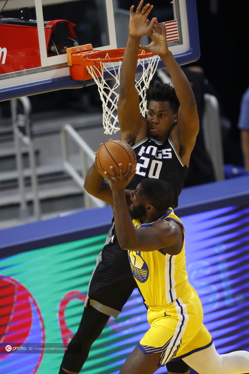 NBA总决赛赛程吃紧；萨克拉门托国王加时末段外线爆发；态度坚定；轮换策略成焦点的简单介绍