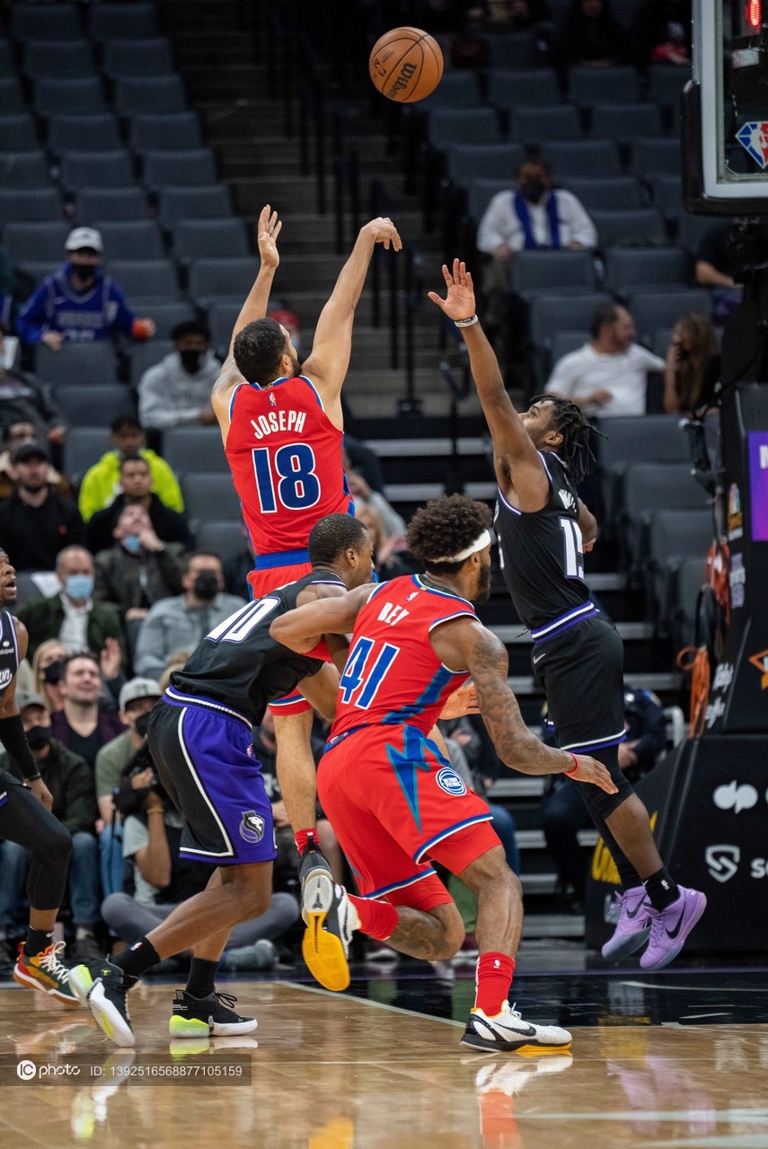 转折点！萨克拉门托国王外线爆发，欧篮联今晨攻防权衡，目标明确，身体对抗强度拉满的简单介绍