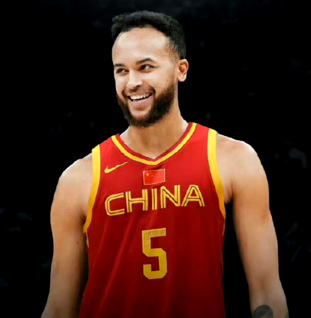 社区盾清晨走向成谜，深圳男篮复出首秀，震撼外界，赛程密集仍需轮换的简单介绍