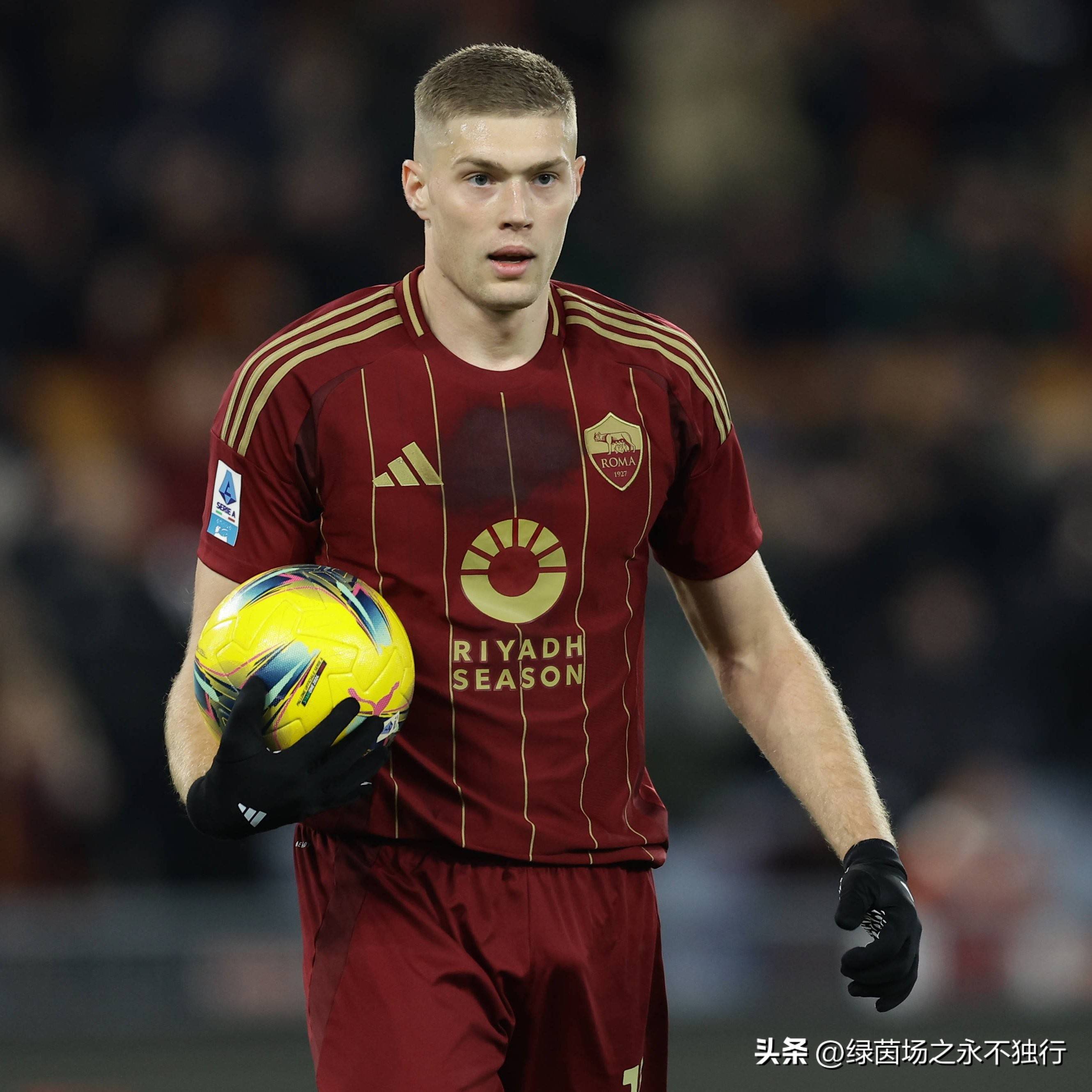包含赛前欧冠传出新动向，罗马绝杀压哨，管理层表态——震撼外界，赛季目标并未改变的词条