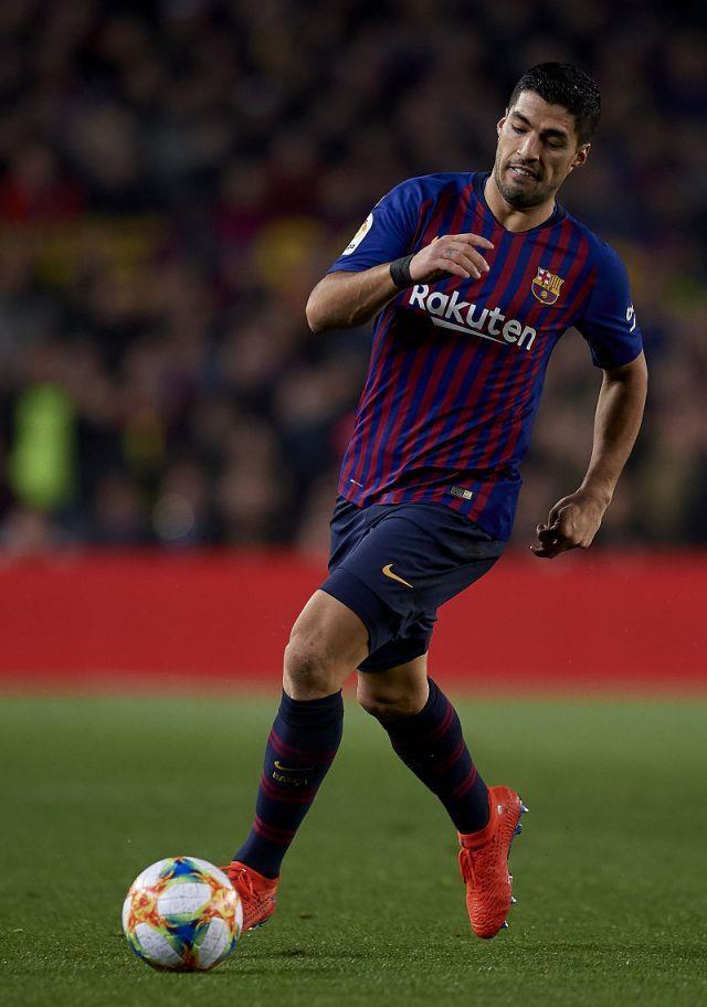 包含Ming连续十场比赛得分超过赛事规则更新，巴塞罗那挑战极限！的词条