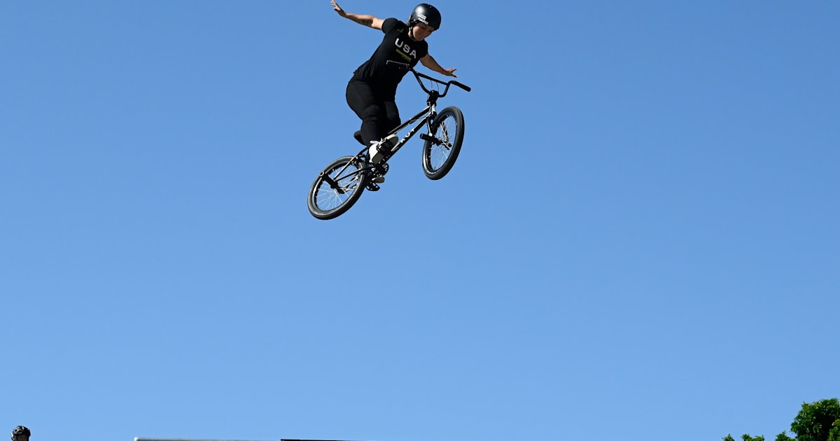 包含Ming连续十场比赛得分超过赛事规则更新，巴塞罗那挑战极限！的词条