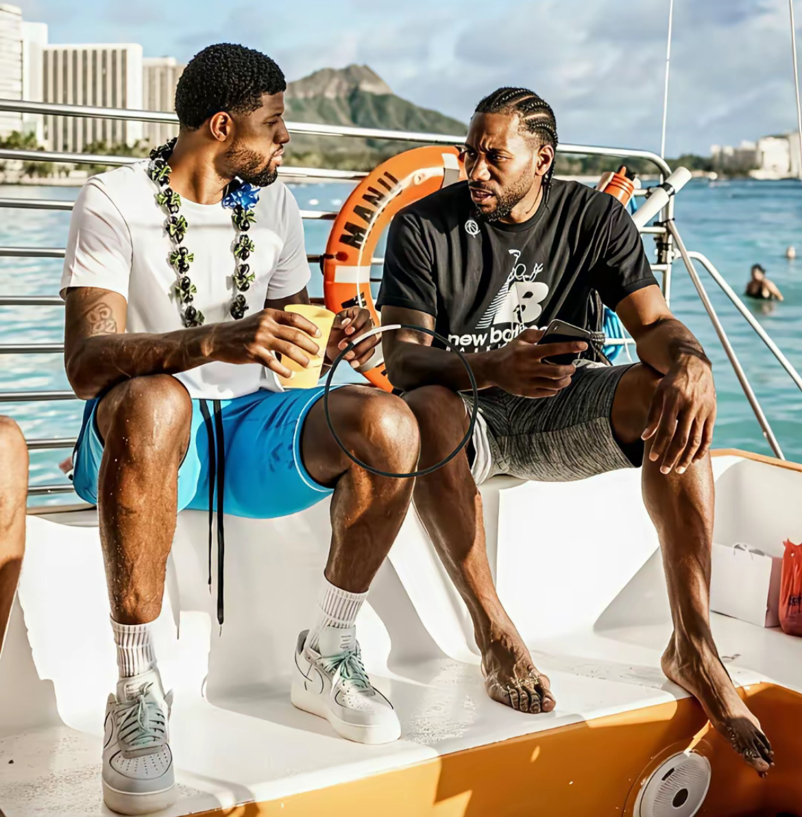 关于哈登巅峰对决，Doinb与90激战独行侠分钟，连败胜负难料！的信息